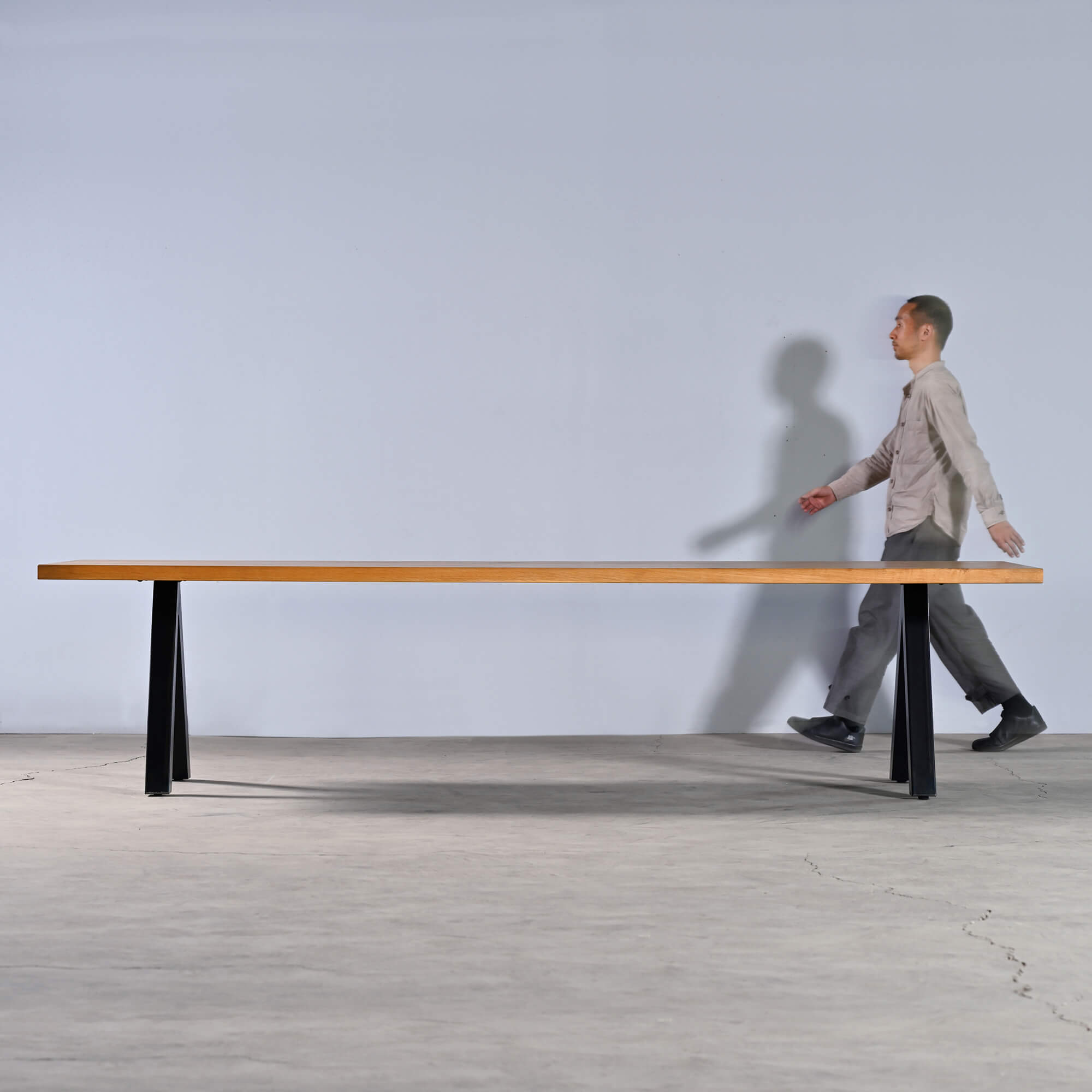 長方形テーブル／A 型鉄脚